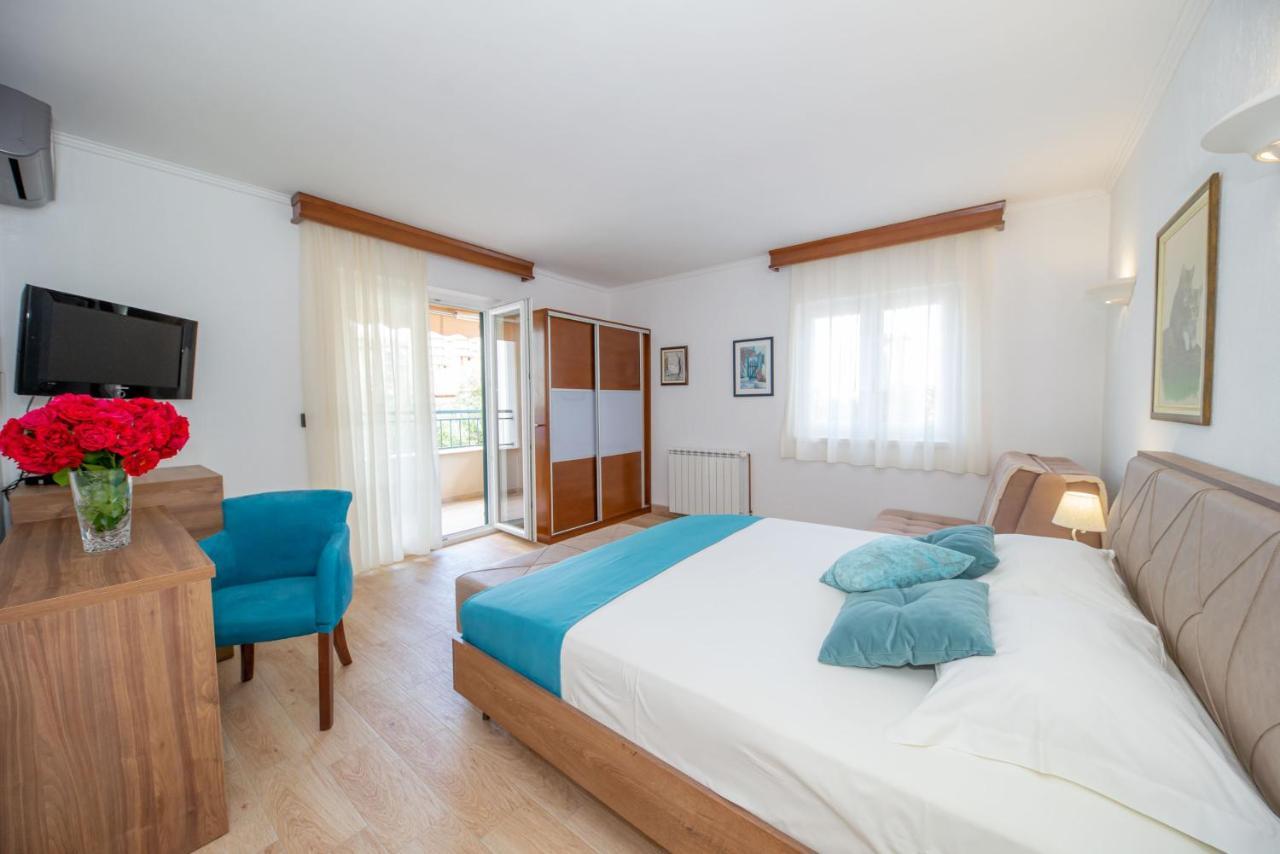 Petrovac Guest House Medin מראה חיצוני תמונה