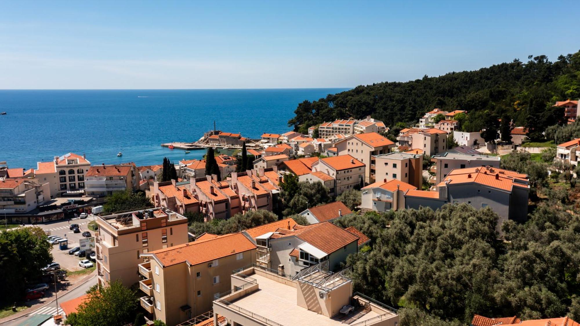 Petrovac Guest House Medin מראה חיצוני תמונה